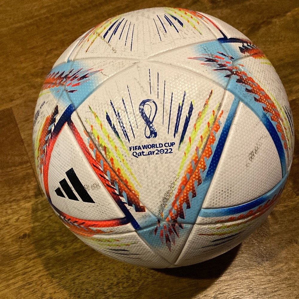 Adidas FIFI World Cup 2022 Al Rihla Training ball